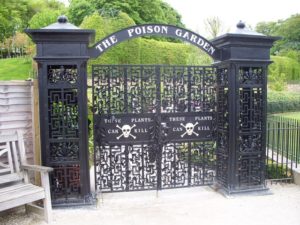 Entrada al "Jardín del Veneno" (Poison Garden)